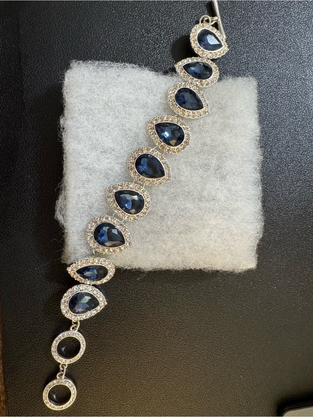 Elegant Navy Teardrop Crystal Bracelet - Women Jewelry